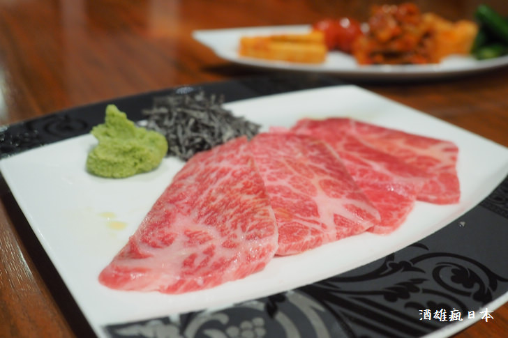 [沖繩那霸美食]燒肉餐廳ROINS-國際通時尚燒肉餐廳。讓人失心瘋的美味現切牛五花